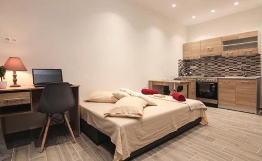 Contemporary Studios Old Port By Corfuescapes Corfu  Luaran gambar