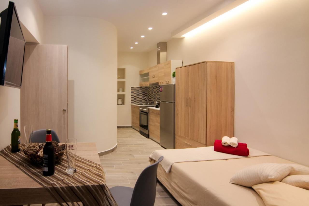 Contemporary Studios Old Port By Corfuescapes Corfu  Luaran gambar