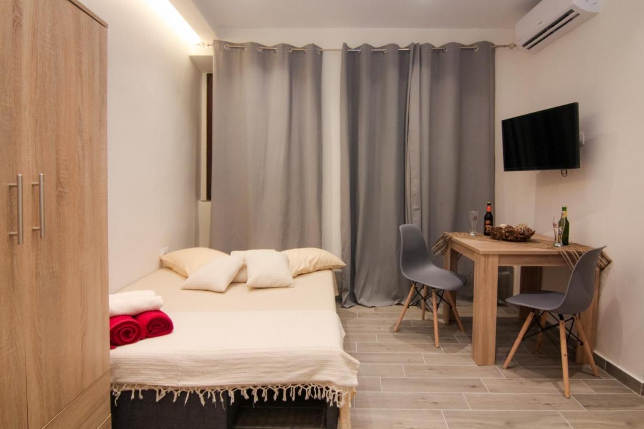 Contemporary Studios Old Port By Corfuescapes Corfu  Luaran gambar